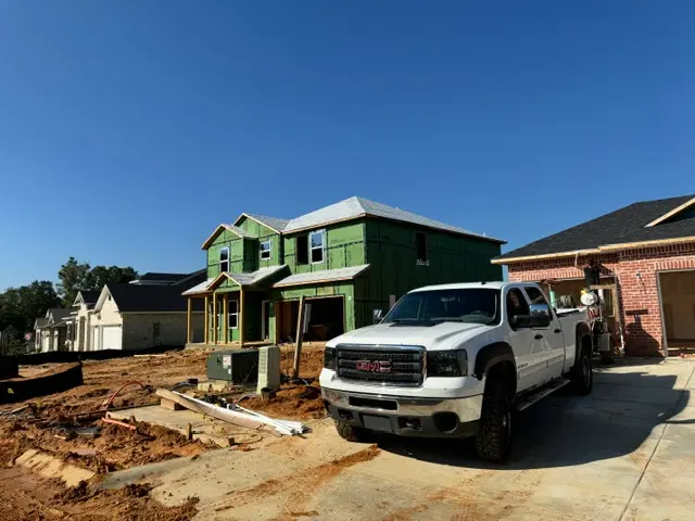 Should You Buy Land or Buy a House in Pensacola Florida 2026